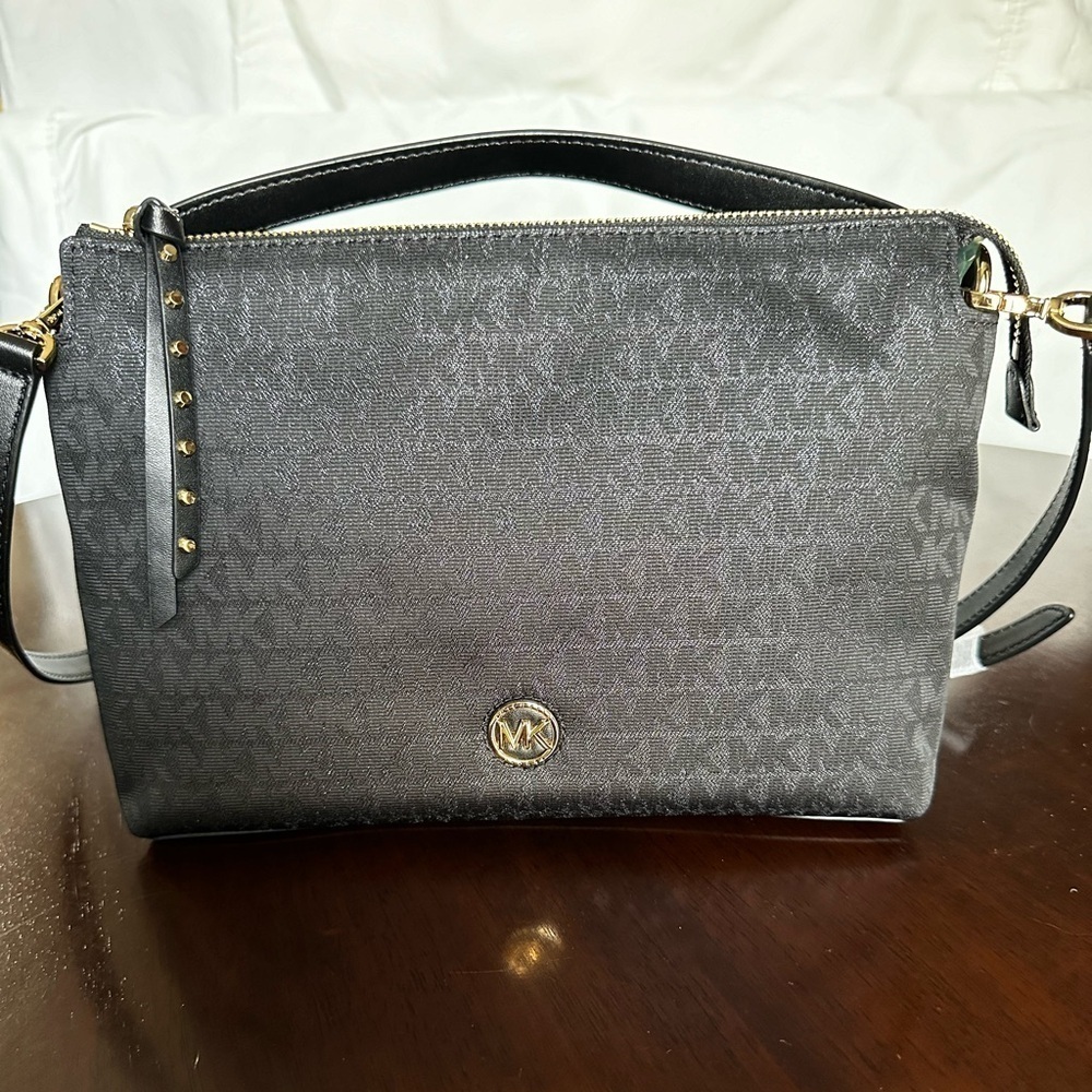 Michael Kors Tote NWT